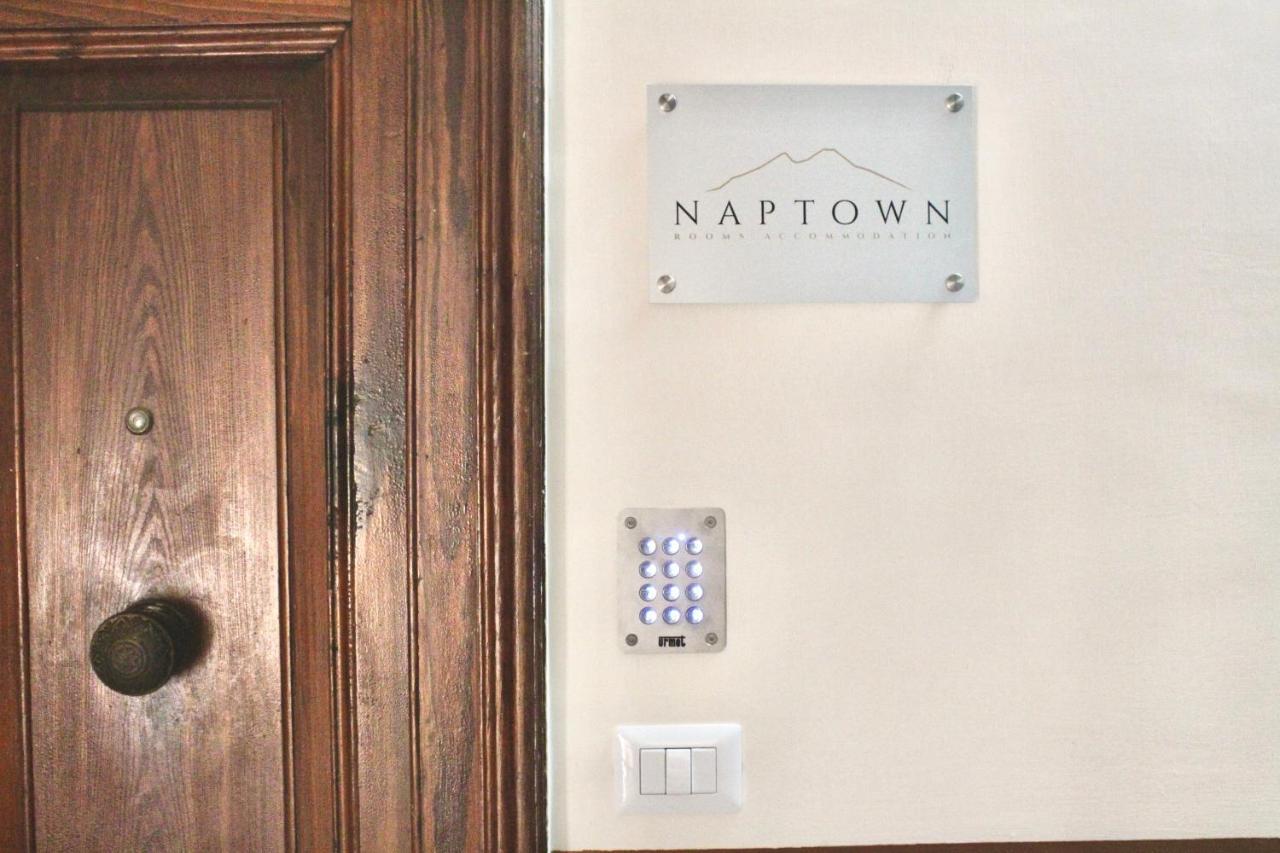 Naptown Rooms ナポリ エクステリア 写真